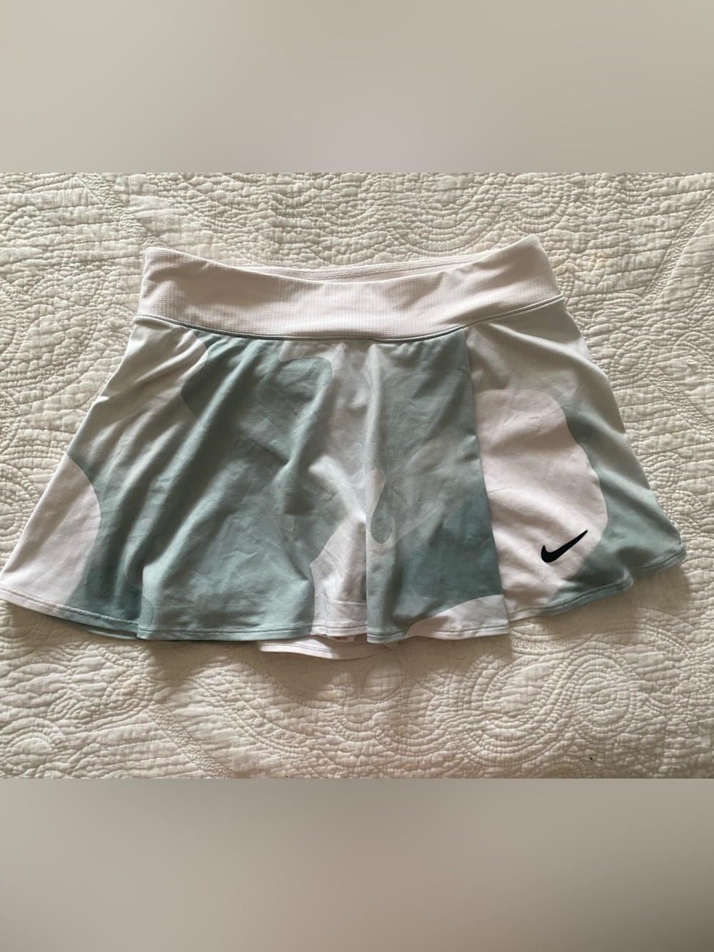 Nike White and Light Teal Tennis Skirt